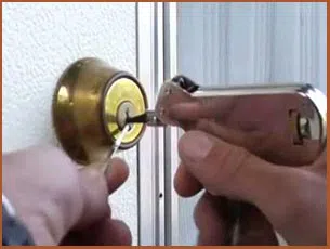 Seattle Locksmith Service Seattle, WA 206-408-8179 - 20-emergency-opening